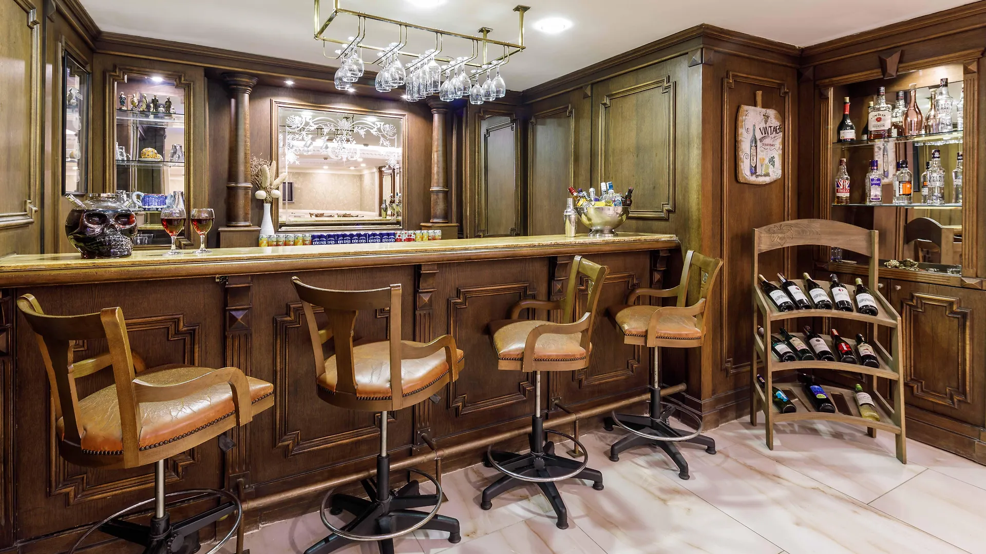 Golden Crown Hotel Istanbul 3*,