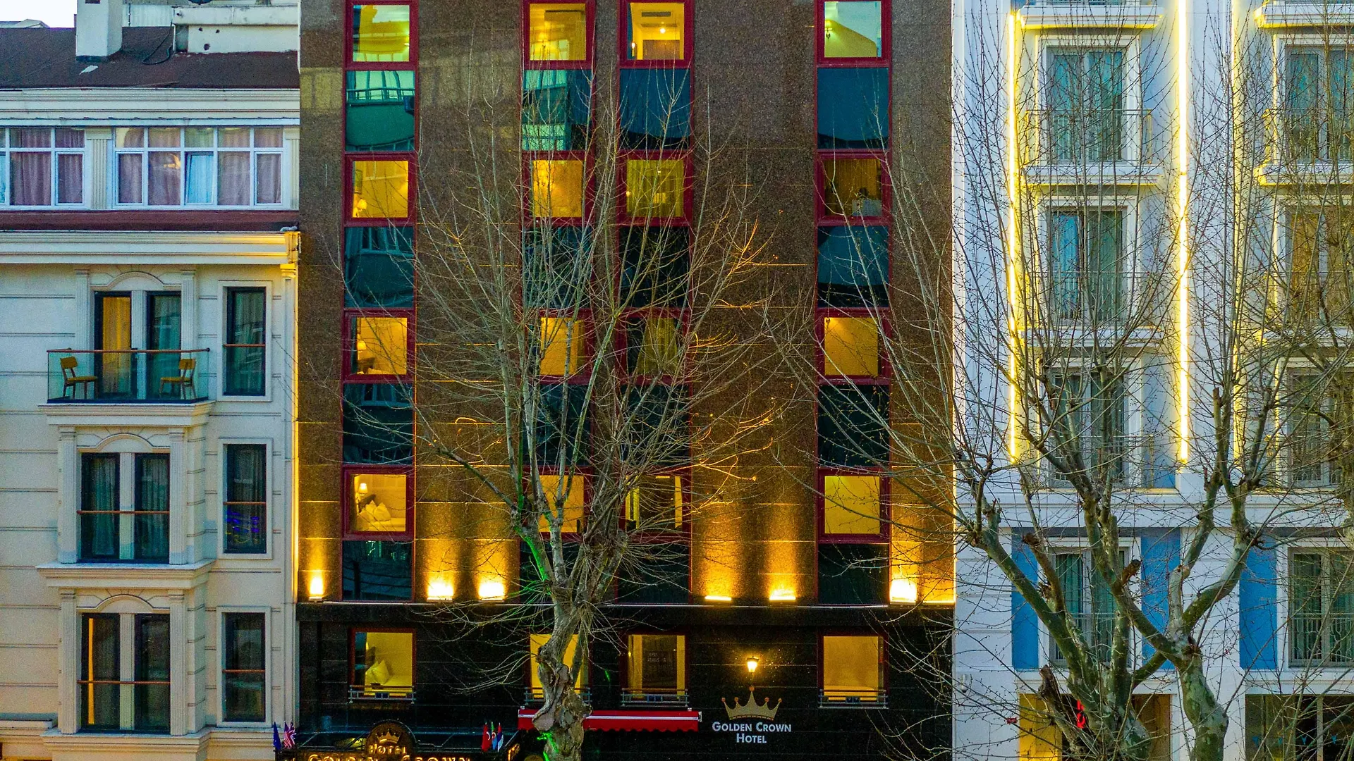 Golden Crown Hotel location