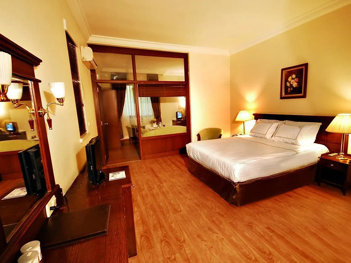***  Golden Crown Hotel Istanbul Turkey