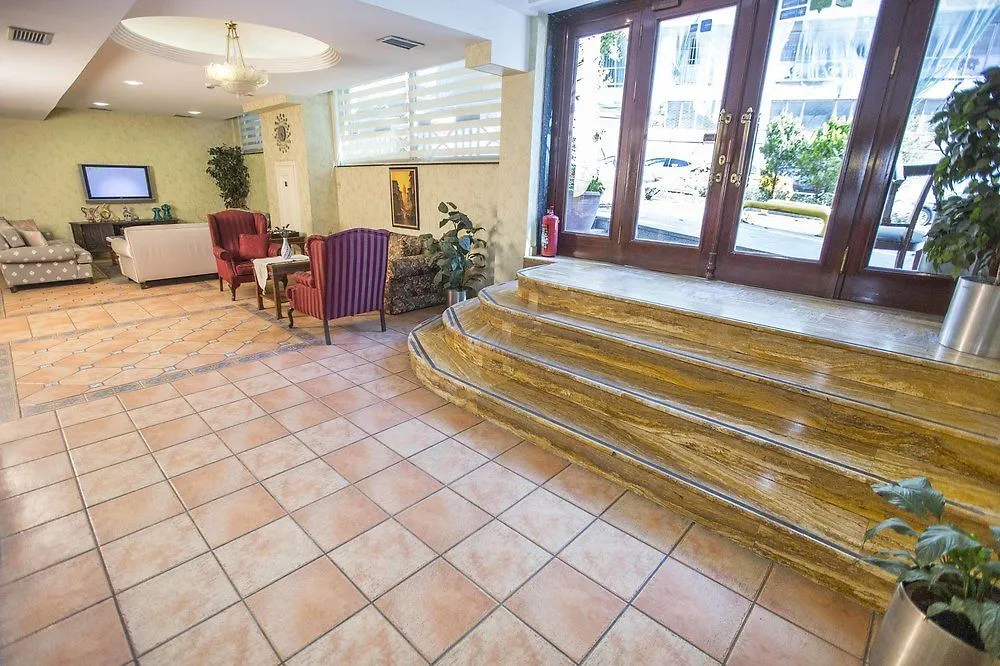 Golden Crown Hotel Istanbul