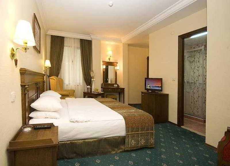 Golden Crown Hotel Istanbul