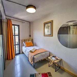 Otel Vavien, İstanbul