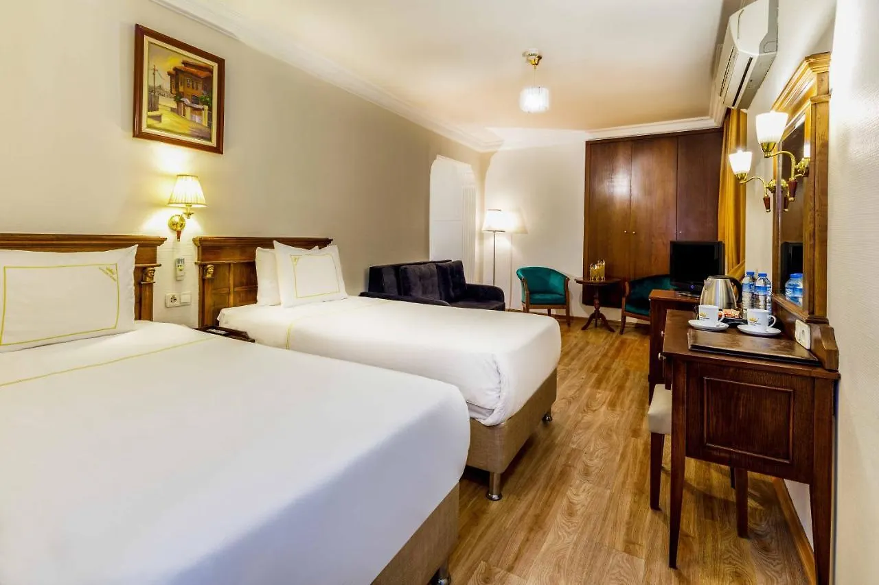 Golden Crown Hotel Стамбул