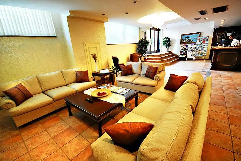 Golden Crown Hotel Стамбул Турция